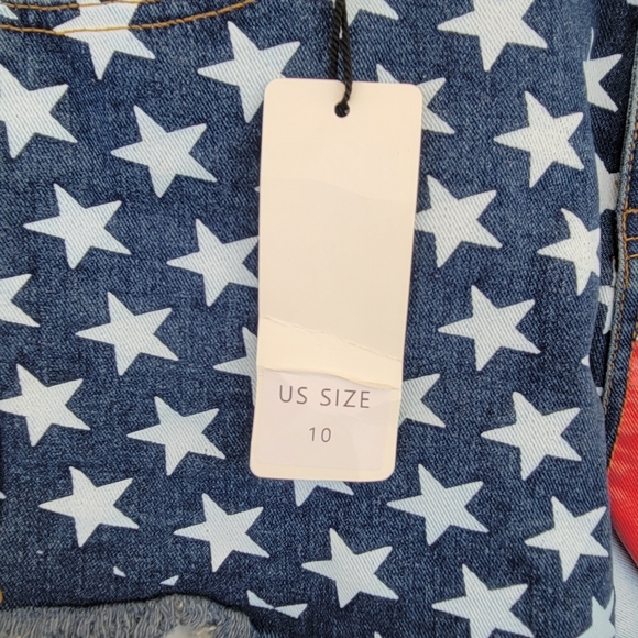 Women’s Distressed Shorts Denim w/American Flag Pattern Size 10 - Picture 5 of 9